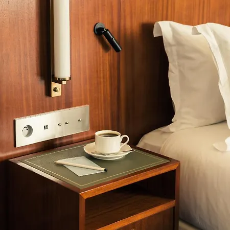 فندق Des Grands Voyageurs