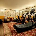 Hotel Des Grands Voyageurs 4*