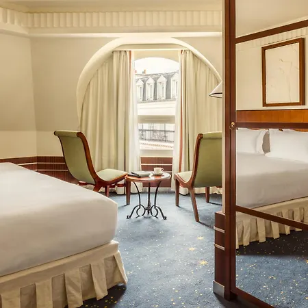 Des Grands Voyageurs Hotell