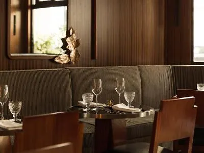Des Grands Voyageurs Hotell