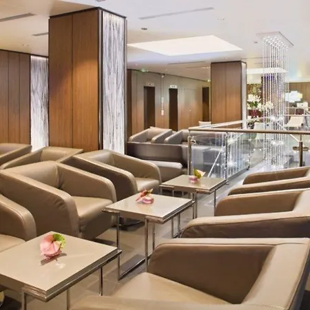 Hotell Des Grands Voyageurs 4*