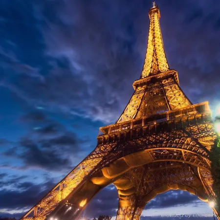 Des Grands Voyageurs Hotell 4*