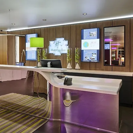 Des Grands Voyageurs Hotel 4*