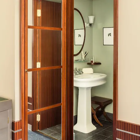 Des Grands Voyageurs Hotel Paris