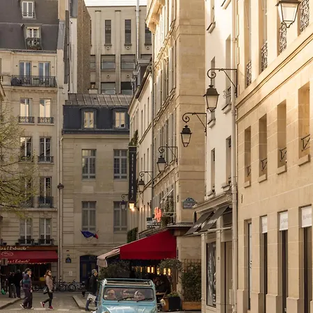 Hotel Des Grands Voyageurs Paris