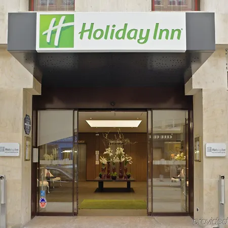 Des Grands Voyageurs Hotel