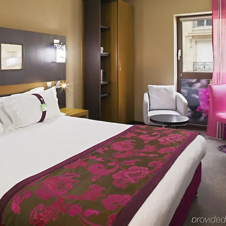 Hotel Des Grands Voyageurs 4*